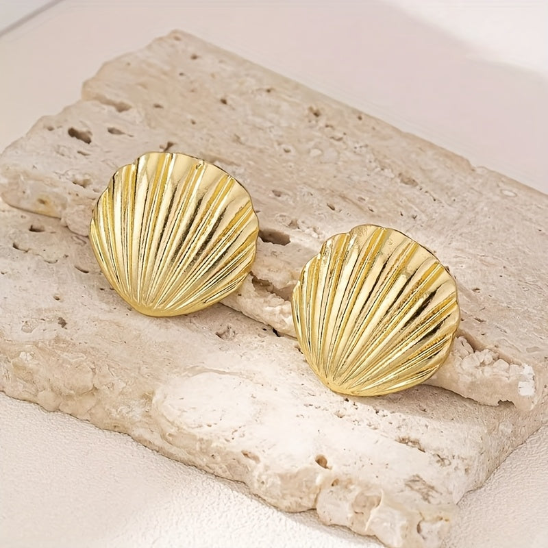 Marcella | Elegant Coral Shell Gold Earrings