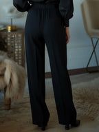 Classic High-Waisted Black Trousers with a Tailored Fit