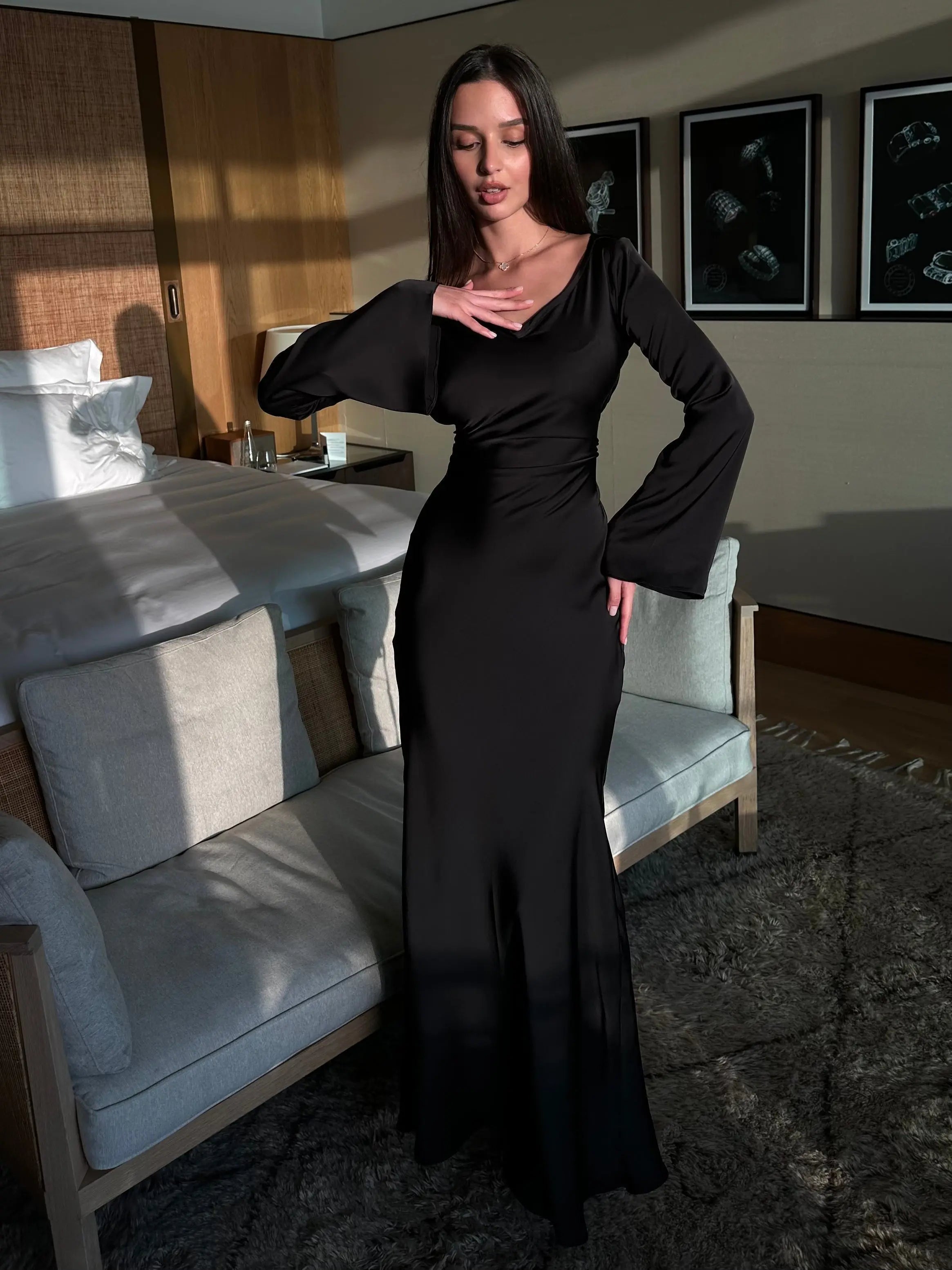 Elegant Wedding Guest Long Sleeve Maxi Dress