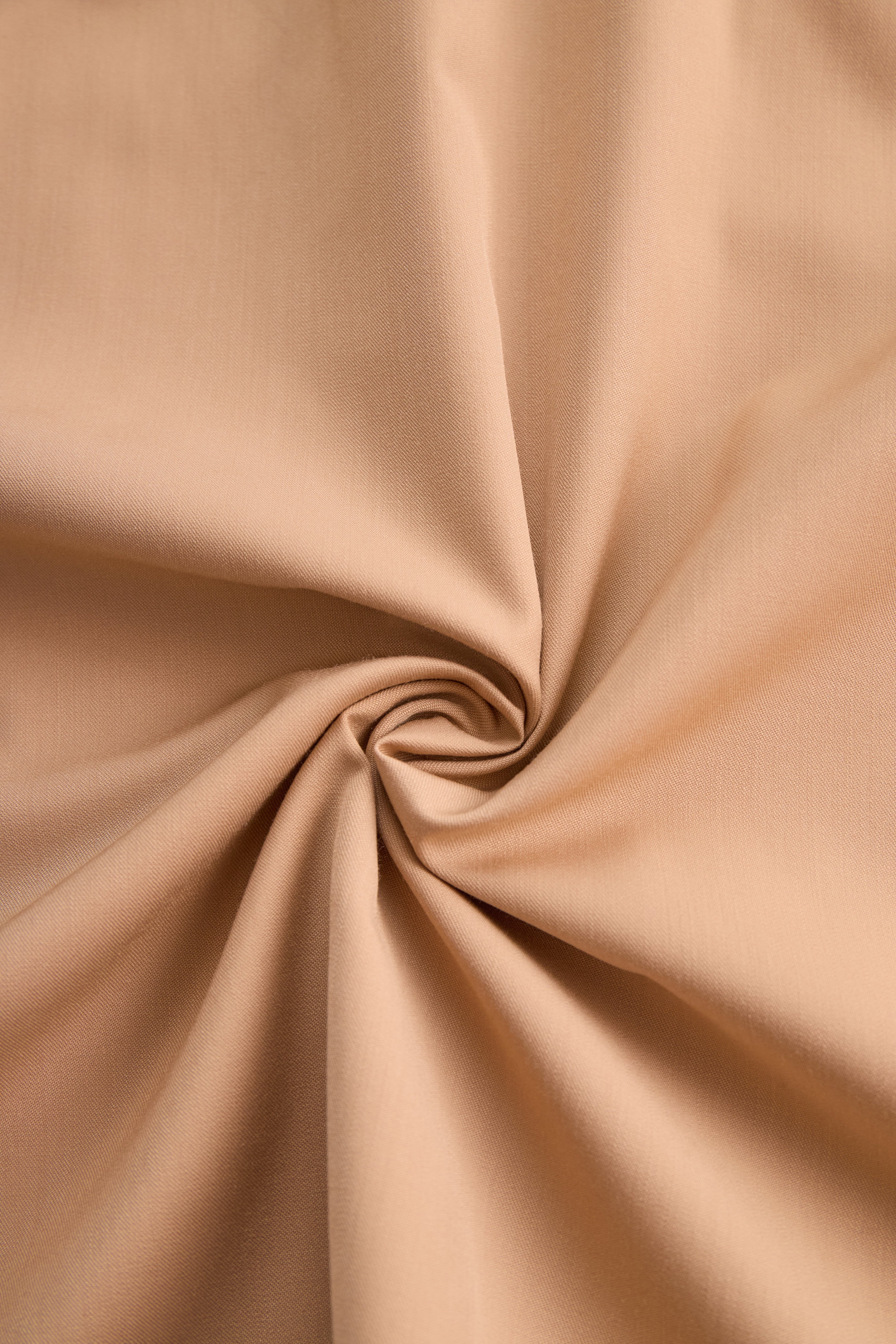 Stylish Sleeveless Halter Blouse with Neck Tie Detail