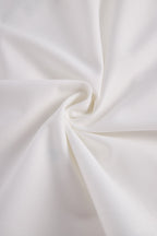 Stylish Sleeveless Halter Neck Blouse With Bold Contrast Trim