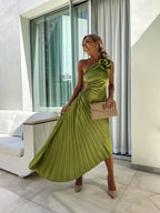 Elegant Shoulder Pleated Special Occasion Midi Dress