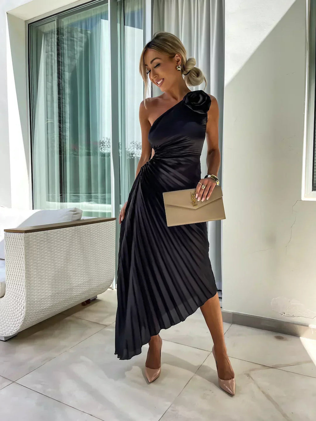 Elegant Shoulder Pleated Special Occasion Midi Dress