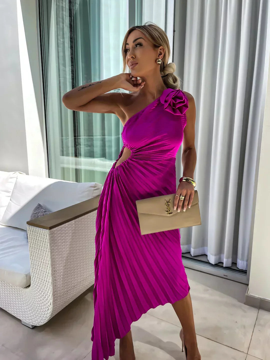 Elegant Shoulder Pleated Special Occasion Midi Dress