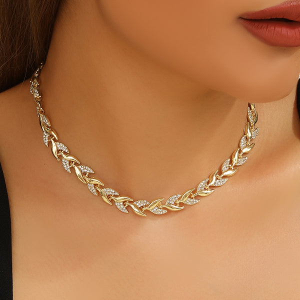 Vestiri | Handmade Fish Tail Necklace & Bracelet Set